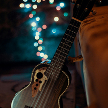  <span style="font-size:30px;"><span style="color:#ffffff;"><strong>Branding</strong></span></span> 